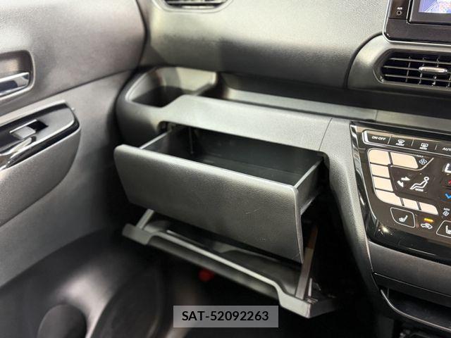 Nissan ROOX 2021-04 8797372-24