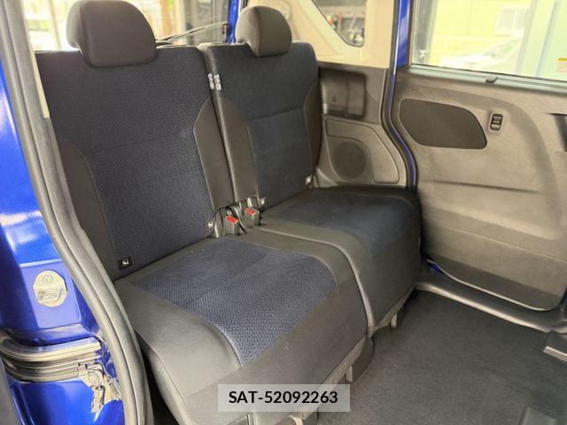 Nissan ROOX 2021-04 8797372-8