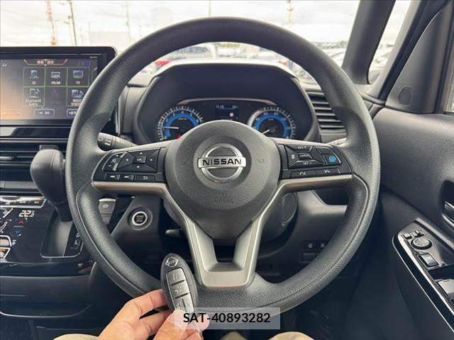 Nissan ROOX 2020-08 8797373-6