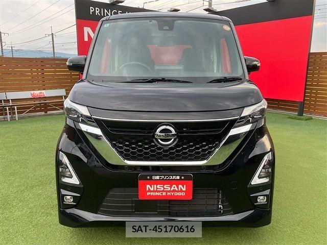 Nissan ROOX 2021-05 8797367-4