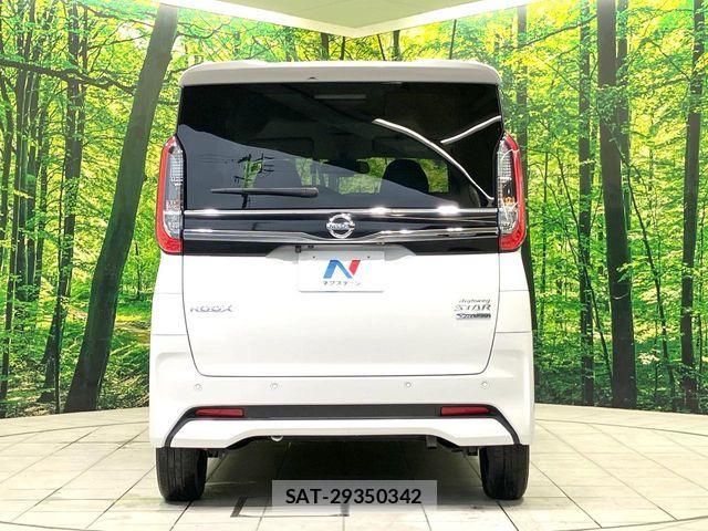Nissan ROOX 2022-05 8797366-14