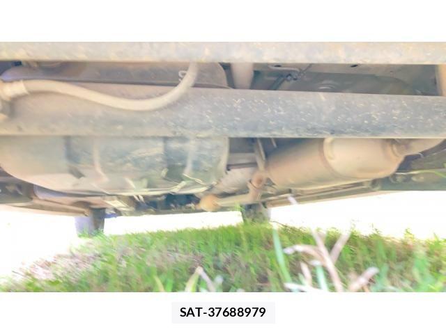 Nissan ROOX 2011-08 8797376-19