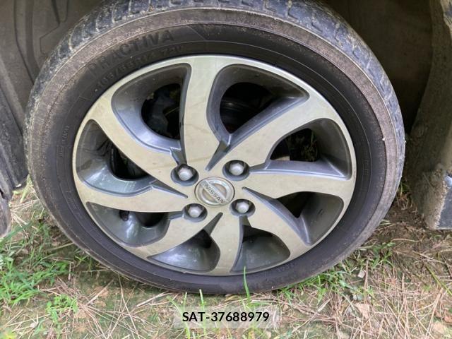 Nissan ROOX 2011-08 8797376-8