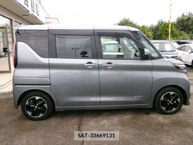 Nissan ROOX 2021-01 8797364-3