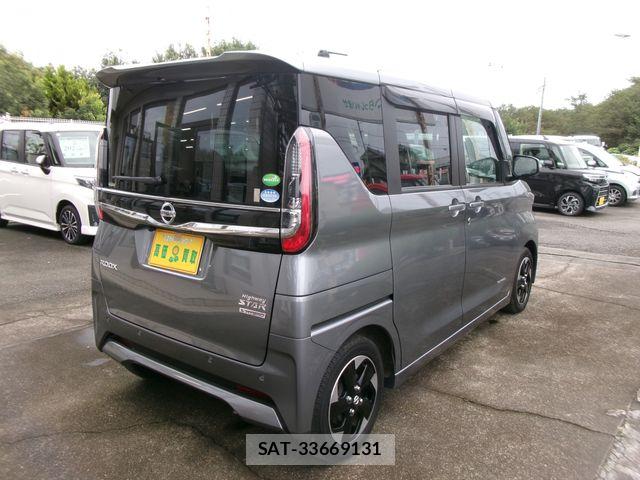 Nissan ROOX 2021-01 8797364-4