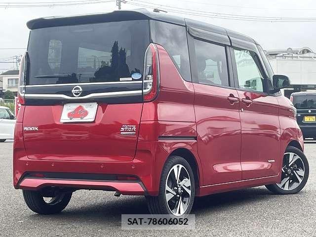 Nissan ROOX 2020-09 8797370-2