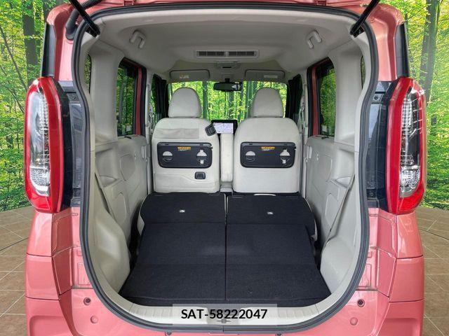 Nissan ROOX 2023-05 8797369-9
