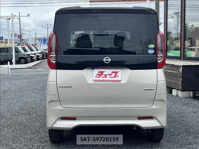 Nissan ROOX 2021-01 8831394-11