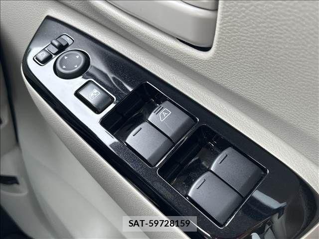 Nissan ROOX 2021-01 8831394-25