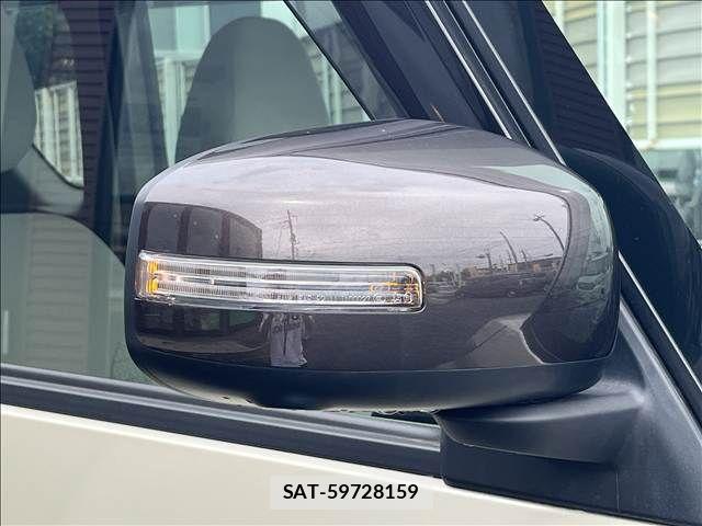 Nissan ROOX 2021-01 8831394-8