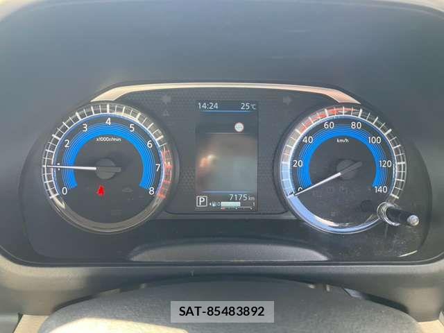 Nissan ROOX 2023-09 8831385-9