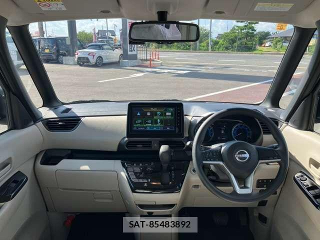 Nissan ROOX 2023-09 8831385-11