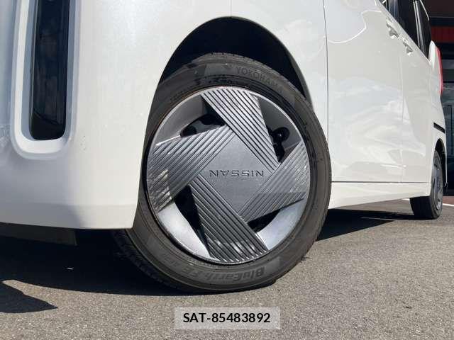 Nissan ROOX 2023-09 8831385-12