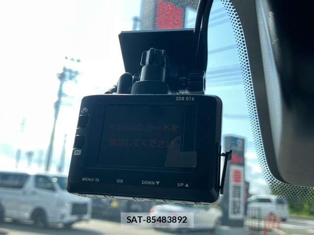 Nissan ROOX 2023-09 8831385-2