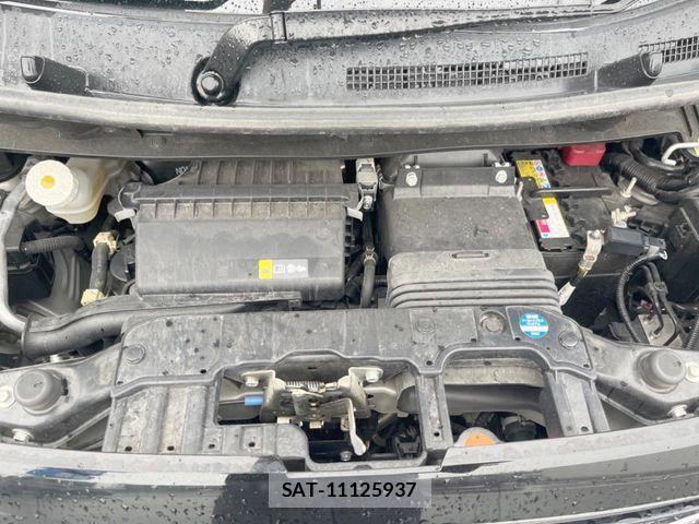 Nissan ROOX 2021-05 8831384-17