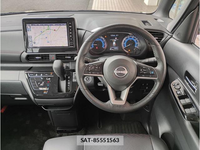 Nissan ROOX 2023-05 8831376-1