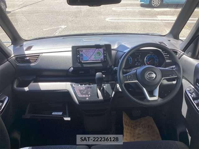 Nissan ROOX 2021-10 8831389-1