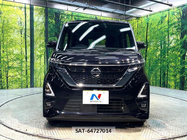 Nissan ROOX 2023-02 8831375-13