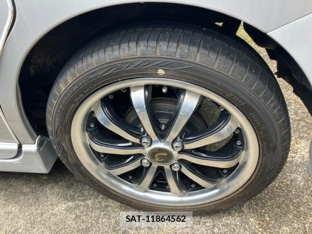Nissan ROOX 2011-10 8831398-6