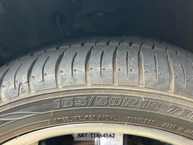 Nissan ROOX 2011-10 8831398-8