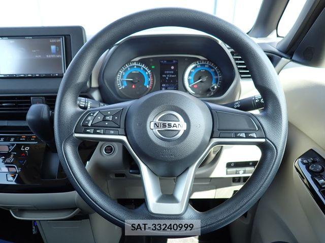 Nissan ROOX 2022-06 8831395-13