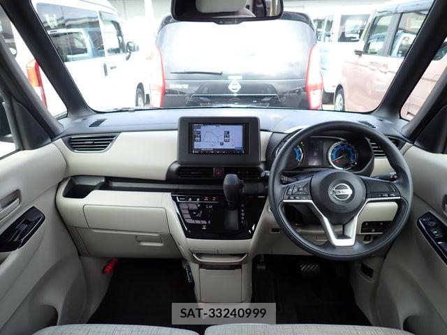 Nissan ROOX 2022-06 8831395-1