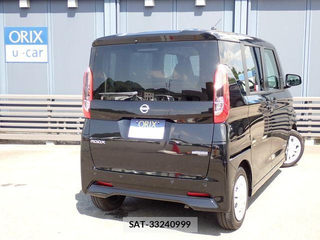 Nissan ROOX 2022-06 8831395-2
