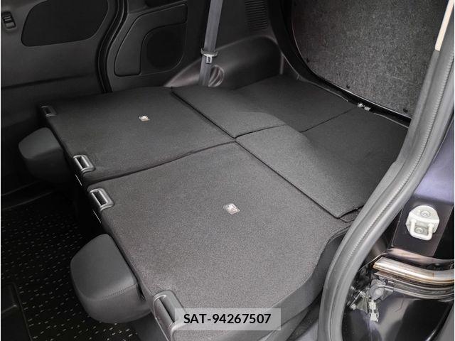 Nissan ROOX 2020-06 8831393-18