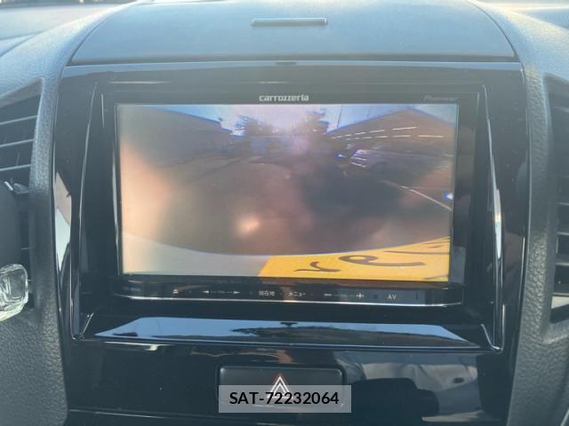 Nissan ROOX 2011-02 8831399-19