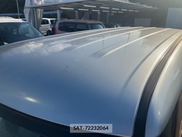 Nissan ROOX 2011-02 8831399-8