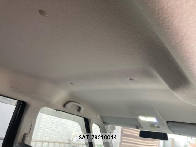 Nissan ROOX 2010-11 8831401-16