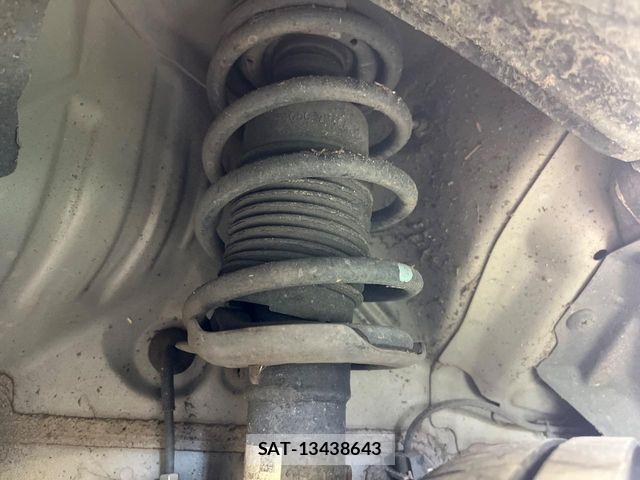 Nissan ROOX 2023-09 8831383-19