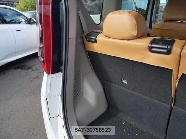 Nissan ROOX 2022-08 8831396-22