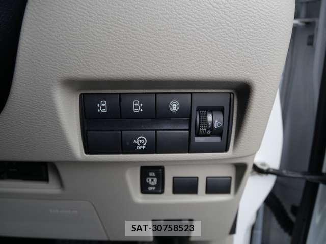 Nissan ROOX 2022-08 8831396-26