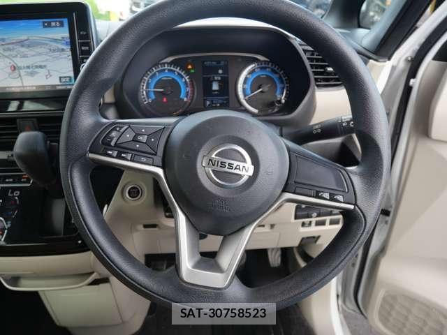 Nissan ROOX 2022-08 8831396-29