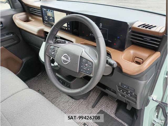 Nissan ROOX 2025-10 8831374-9