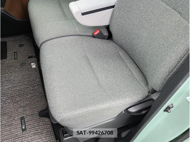 Nissan ROOX 2025-10 8831374-15