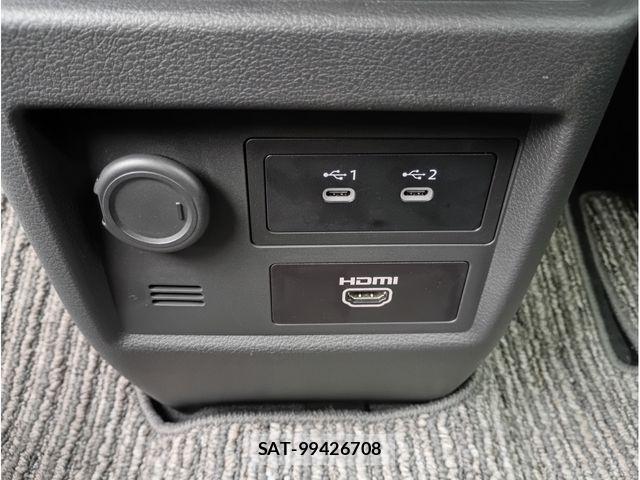 Nissan ROOX 2025-10 8831374-19