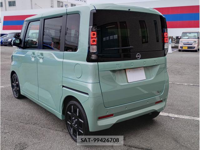 Nissan ROOX 2025-10 8831374-4