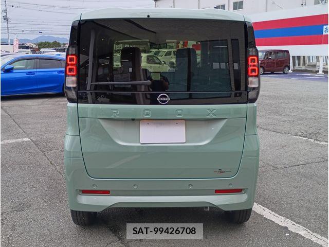 Nissan ROOX 2025-10 8831374-5