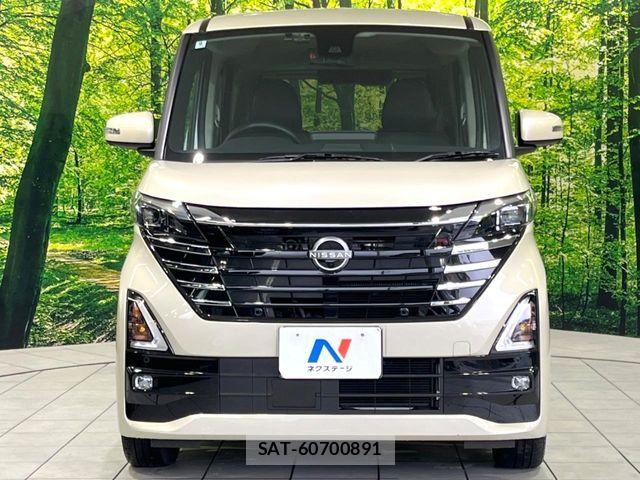 Nissan ROOX 2024-09 8849846-13