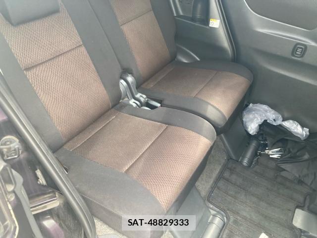Nissan ROOX 2011-02 8850556-10