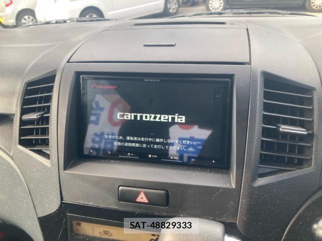 Nissan ROOX 2011-02 8850556-14