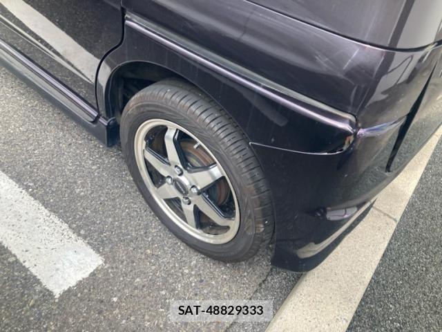 Nissan ROOX 2011-02 8850556-3