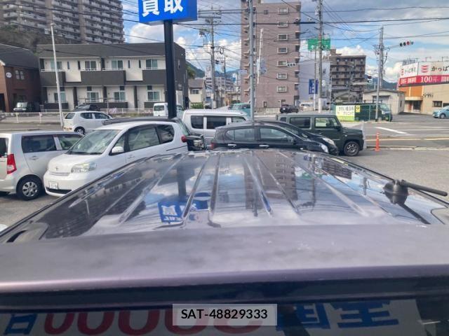 Nissan ROOX 2011-02 8850556-7