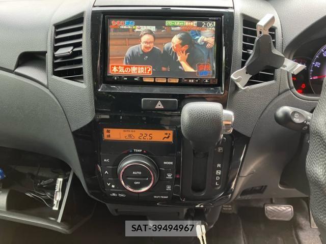 Nissan ROOX 2013-01 8849867-17