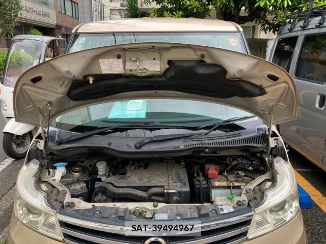 Nissan ROOX 2013-01 8849867-25