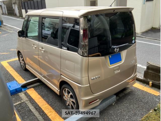 Nissan ROOX 2013-01 8849867-8