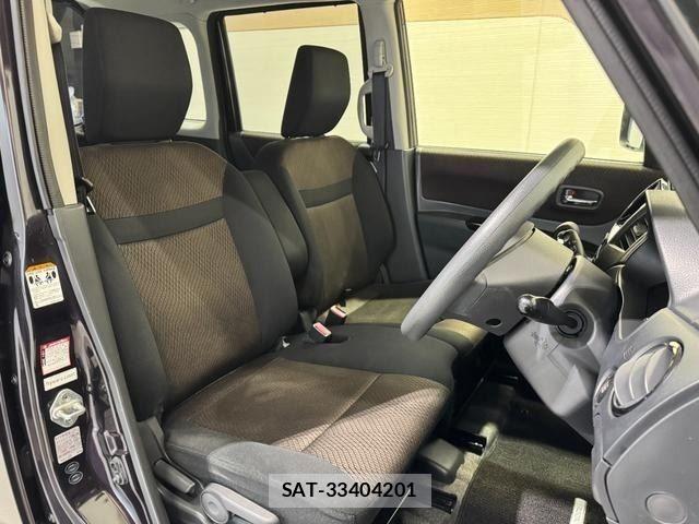 Nissan ROOX 2013-01 8850554-8