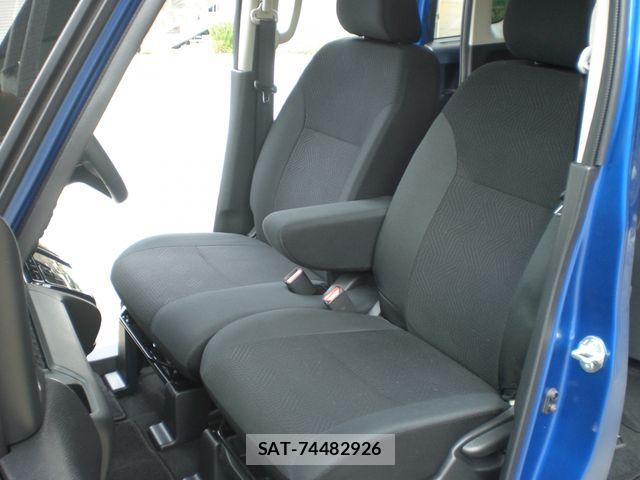 Nissan ROOX 2025-09 8850551-18
